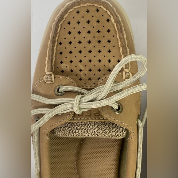 Sperrys Womens Boat Angelfish Leather  Diamond Eyelet Loafer New No Box Size 7. - Picture 11 of 11